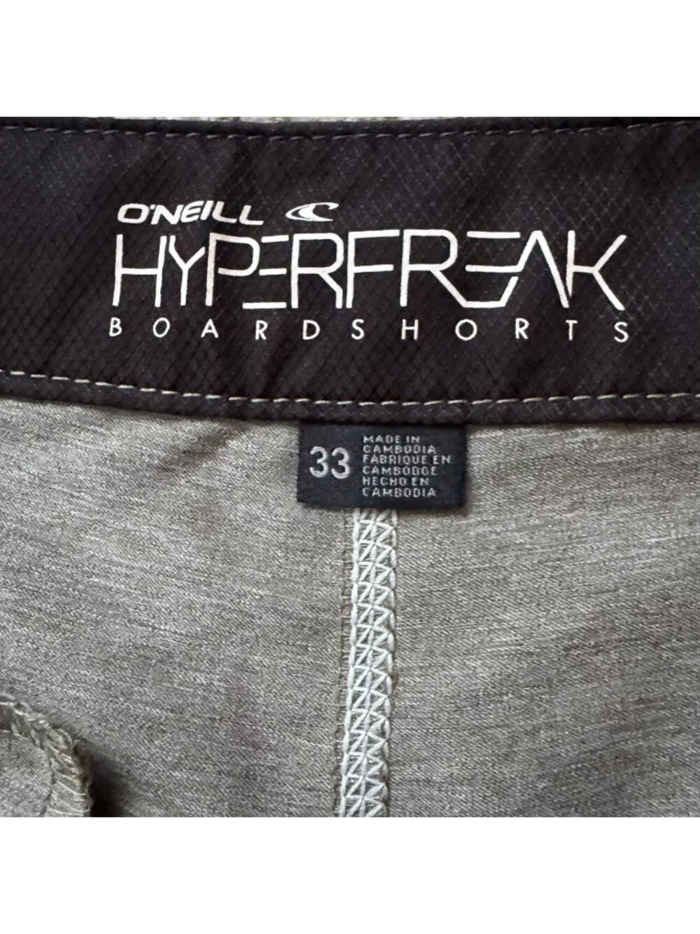 O'Neill Hyperfreak Boardshorts Men's Size 33 Gray Black Stripe Swim Trunks